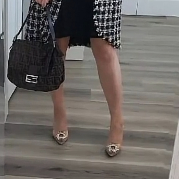 designer heels - Picture 5 of 7